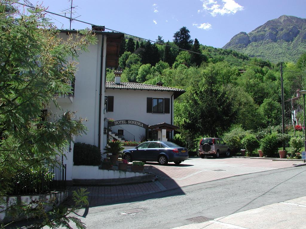 Hotel Sonenga Menaggio Exterior foto